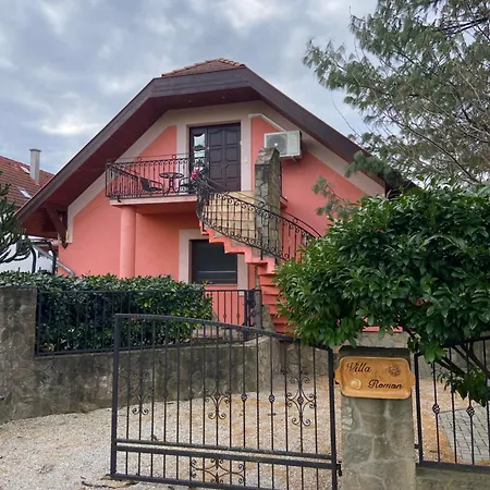 Apartment Roman Villa Apartment